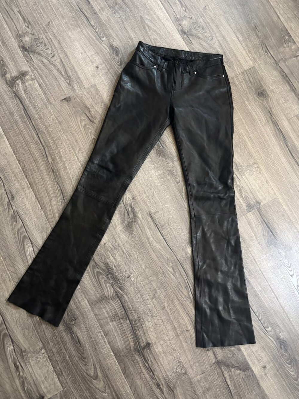 Womens Classic Black Leather Slim Pant with Flare Hem - size 2/4
